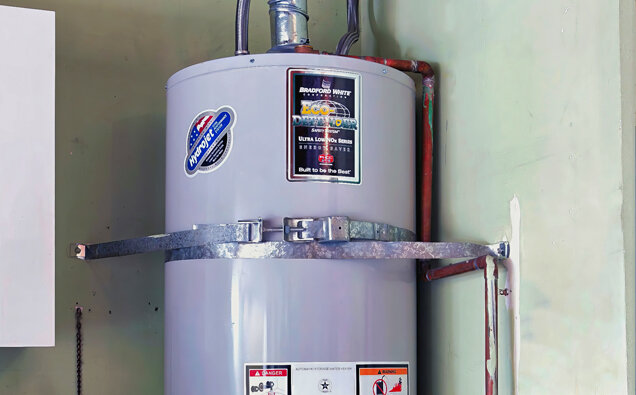 https://kensingtonhotwater.com.au/uploads/2025/06/gas-hot-water-system-30845.jpg
