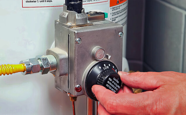 https://kensingtonhotwater.com.au/uploads/2025/06/gas-hot-water-system-54029.jpg