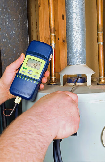 https://kensingtonhotwater.com.au/uploads/2025/06/hot-water-installs-80830.jpg