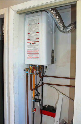 https://kensingtonhotwater.com.au/uploads/2025/06/instant-hot-water-systems-43926.jpg